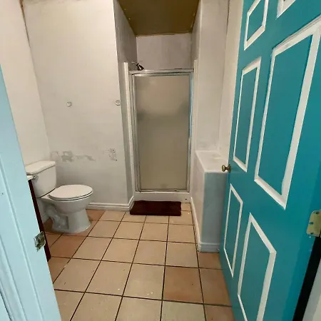 Humble Abode At El Monte Hostel Exterior photo